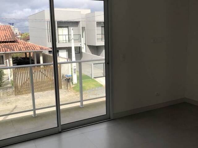 Sobrado para Venda em Itapoá - 5