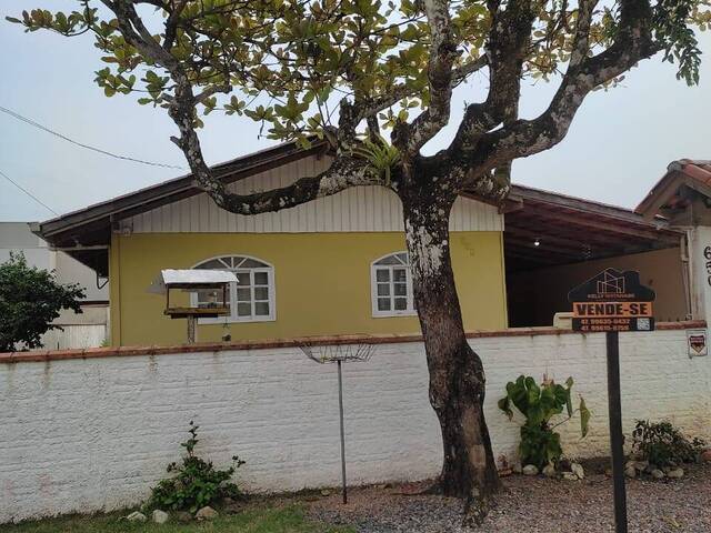 Venda em Barra do Saí - Itapoá