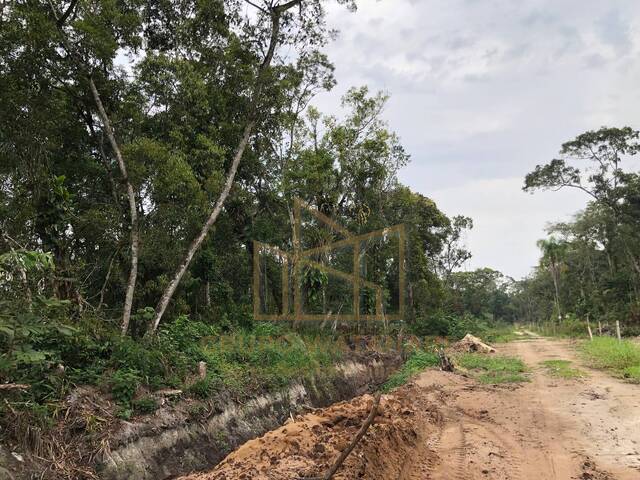 #T0015 - Terreno para Venda em Itapoá - SC